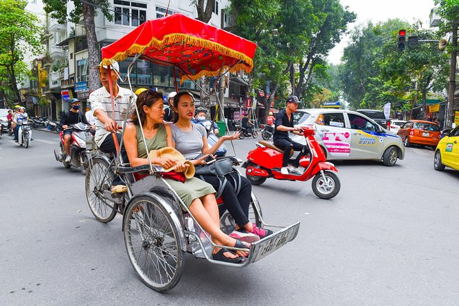 Cyclo in Vietnam