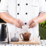 Insulated food pan carriers for catering